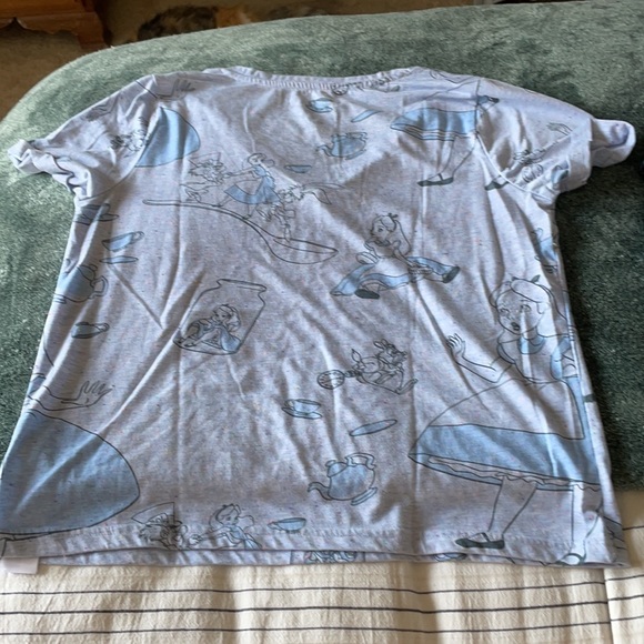 Alice in wonderland shirt - Picture 4 of 6